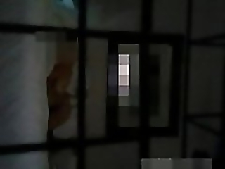 Смотреть Неродная мама дрочит перед камерой