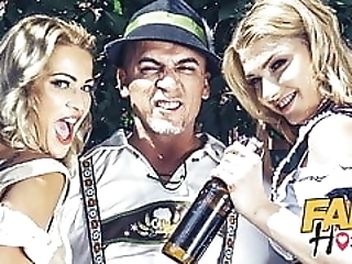 Смотреть Постанова, где муж приходит домой с колбасой